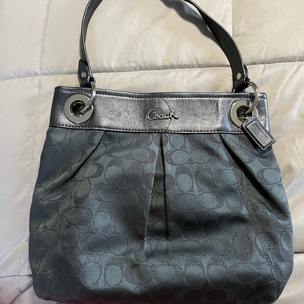 Authentic COACH Shoulder Bag